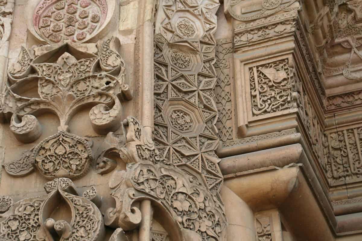 Ulu Camii carving photo by Mary Griep